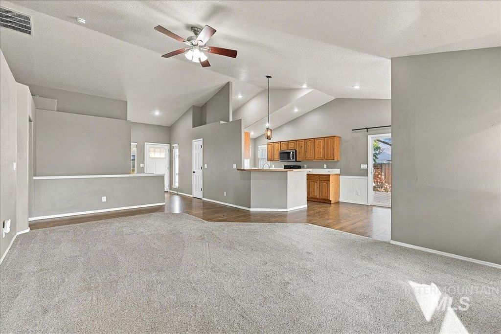 4664 N Syracuse Pl, Boise, ID 83713 photo 4