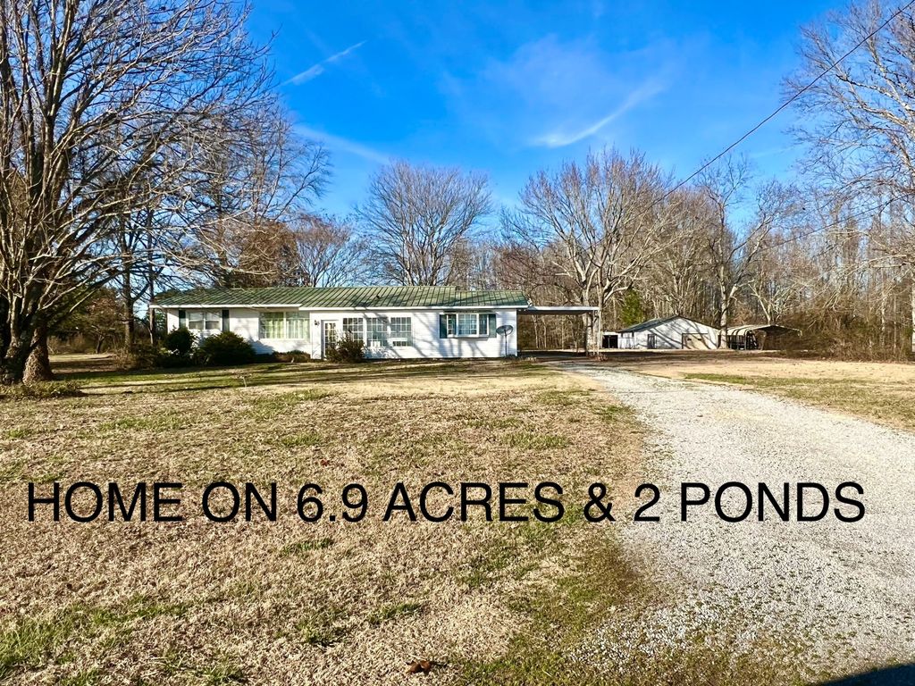 25 McCrory Rd, Saint Joseph, TN 38481