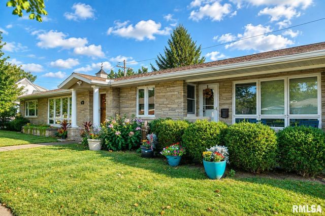 506 W CRESTWOOD Drive, Peoria, IL 61614