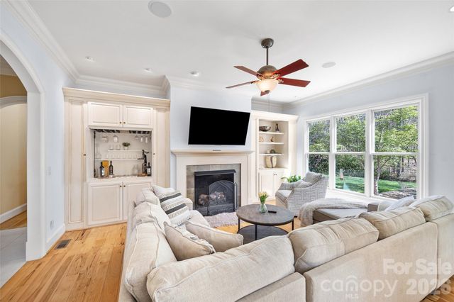 1205 Shinnecock Lane, Marvin, NC 28173