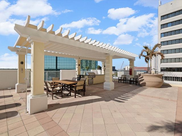 628 CLEVELAND STREET 1104, Clearwater, FL 33755