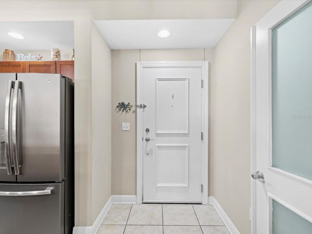 628 CLEVELAND STREET 1104, Clearwater, FL 33755