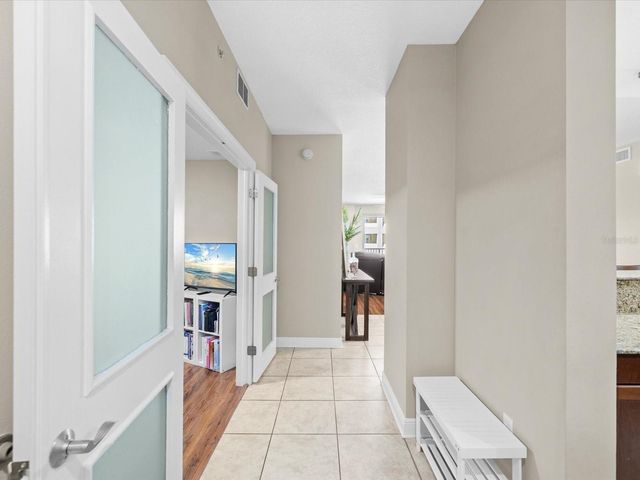 628 CLEVELAND STREET 1104, Clearwater, FL 33755