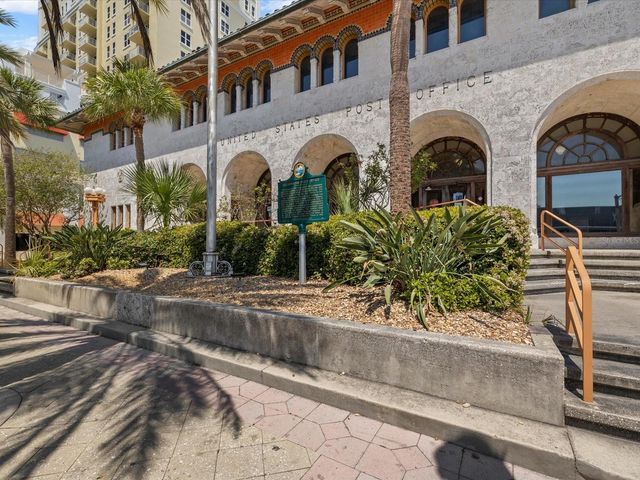 628 CLEVELAND STREET 1104, Clearwater, FL 33755