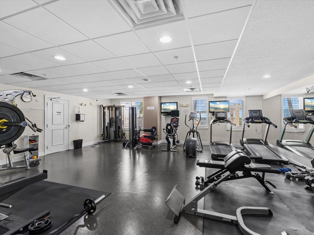 Image 33 of property listing at 628 CLEVELAND STREET 1104, Clearwater, FL 33755