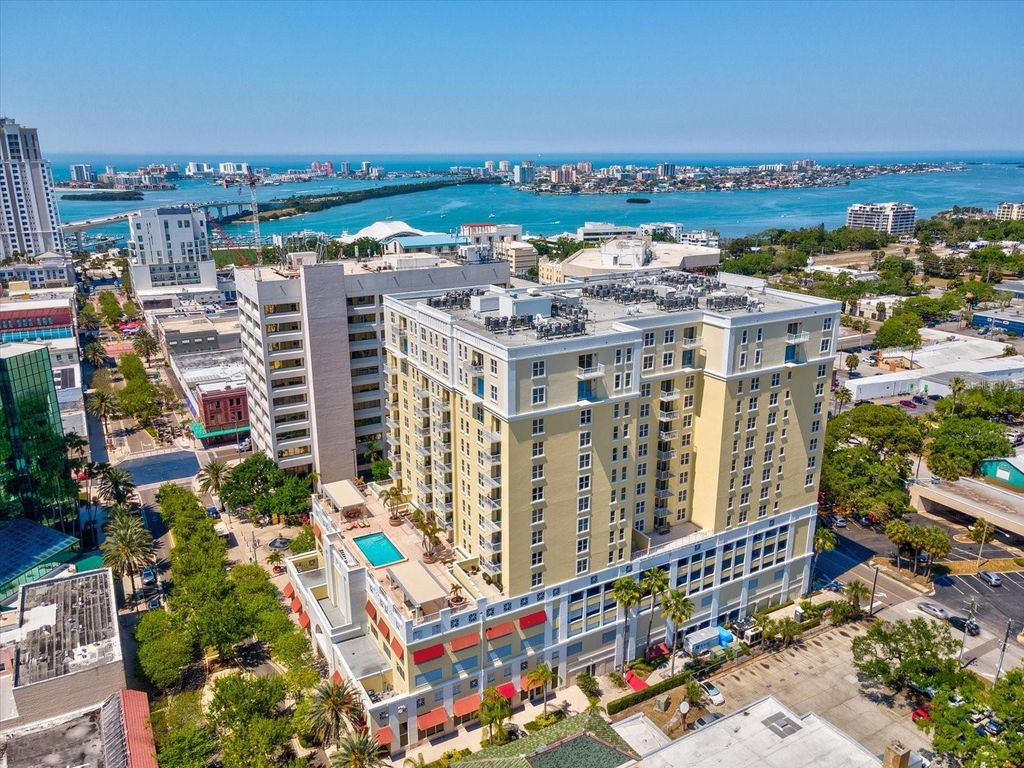 Image 50 of property listing at 628 CLEVELAND STREET 1104, Clearwater, FL 33755