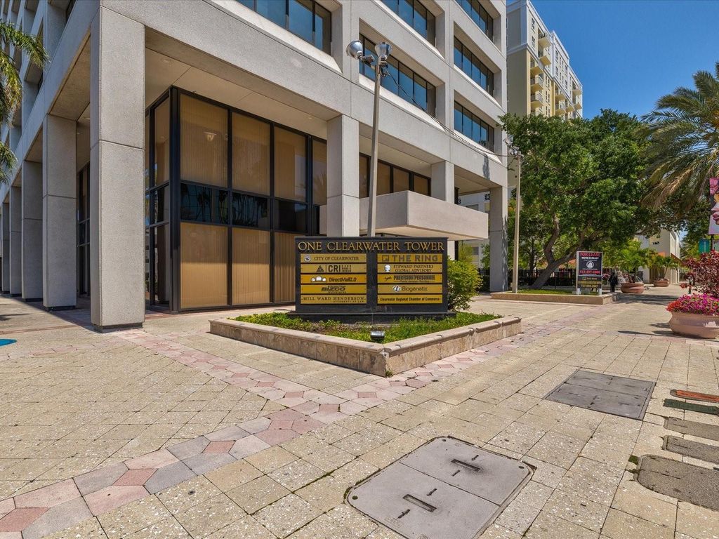 Image 55 of property listing at 628 CLEVELAND STREET 1104, Clearwater, FL 33755