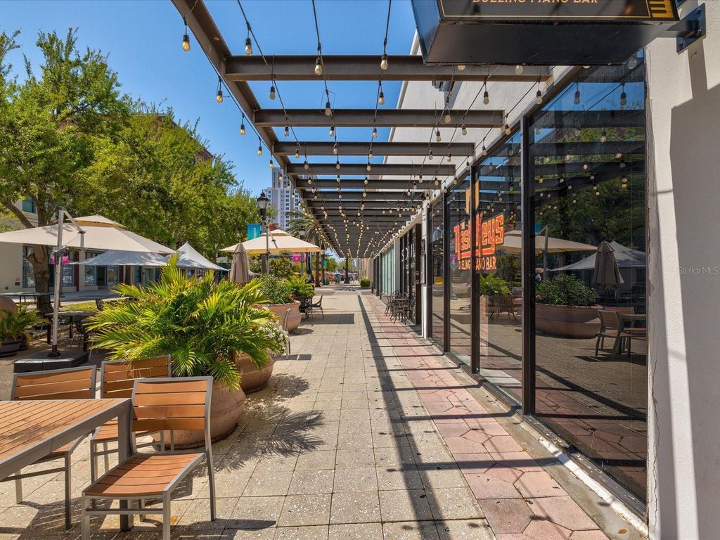 Image 63 of property listing at 628 CLEVELAND STREET 1104, Clearwater, FL 33755