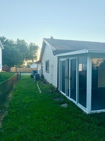 1943 Towner Lane, Glendale Heights, IL 60139