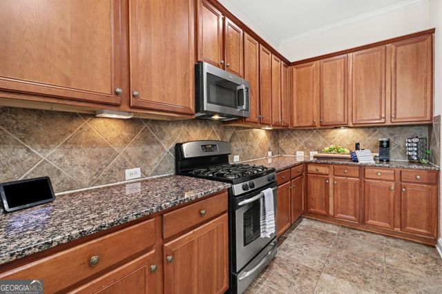 108 Greenview Drive, Newnan, GA 30265