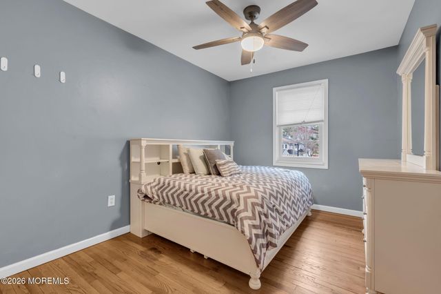 72 Kingsley Way, Freehold, NJ 07728