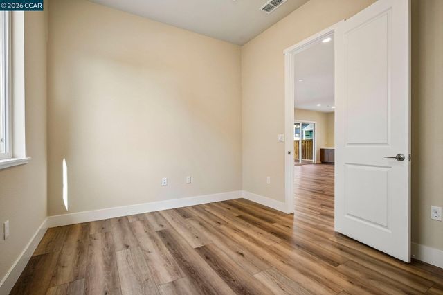16175 Cartman Ct, Lathrop, CA 95330