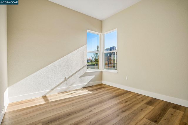 16175 Cartman Ct, Lathrop, CA 95330