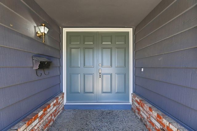 559-561 Mozart Court, Sunnyvale, CA 94087