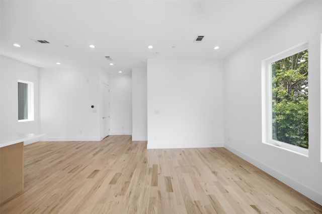 4605 Belmont Avenue 201, Dallas, TX 75204