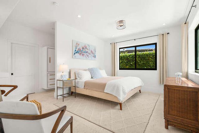 7820 Hawthorne Avenue, Miami Beach, FL 33141