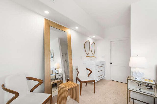 7820 Hawthorne Avenue, Miami Beach, FL 33141