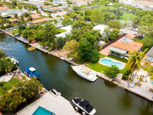 7820 Hawthorne Avenue, Miami Beach, FL 33141