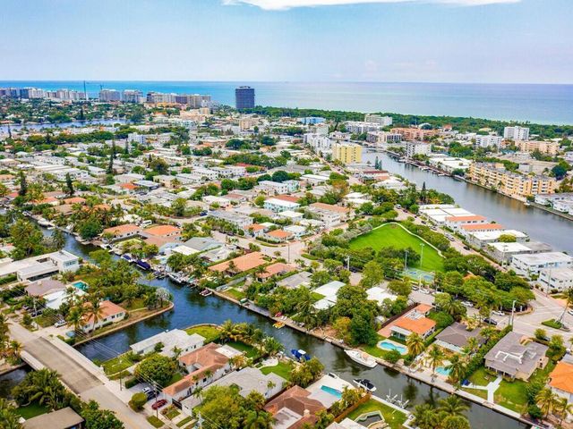 7820 Hawthorne Avenue, Miami Beach, FL 33141