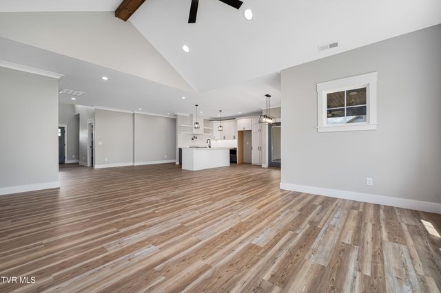 140 Hulse Road, Jonesborough, TN 37659