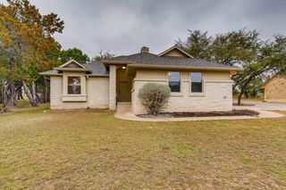 300 Venture BLVD S, Point Venture, TX 78645