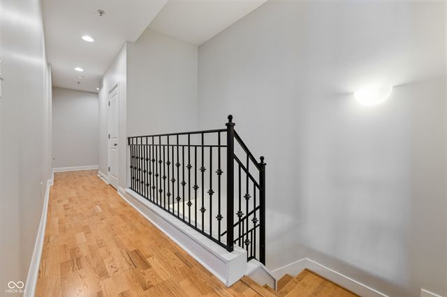 450 E Ohio Street 202, Indianapolis, IN 46204