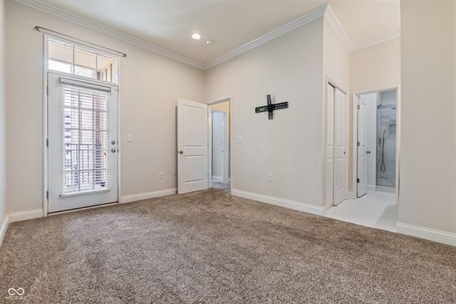 450 E Ohio Street 202, Indianapolis, IN 46204