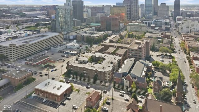 450 E Ohio Street 202, Indianapolis, IN 46204