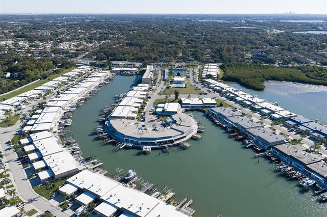 1 BOCA CIEGA POINT BOULEVARD 212, St Petersburg, FL 33708
