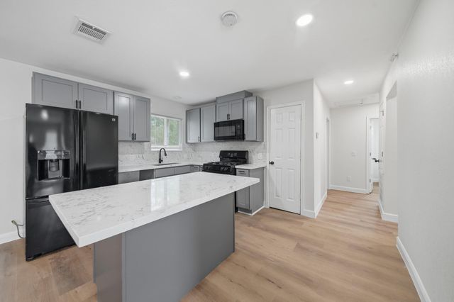 5207 Enyart Street, Houston, TX 77021