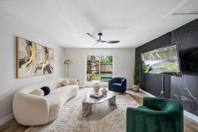 5207 Enyart Street, Houston, TX 77021