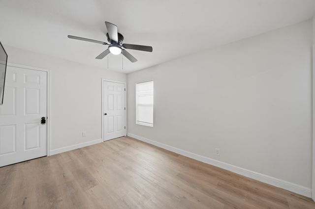 5207 Enyart Street, Houston, TX 77021