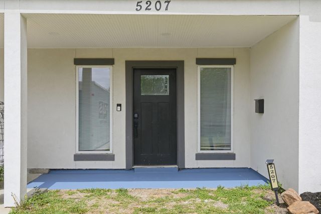 5207 Enyart Street, Houston, TX 77021