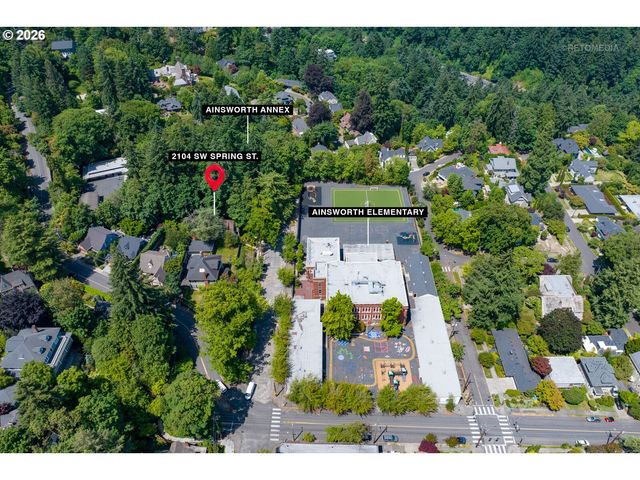 2104 Sw SPRING St, Portland, OR 97201
