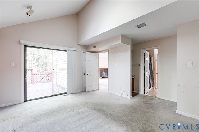 702 Gordon School Ct, North Chesterfield, VA 23236