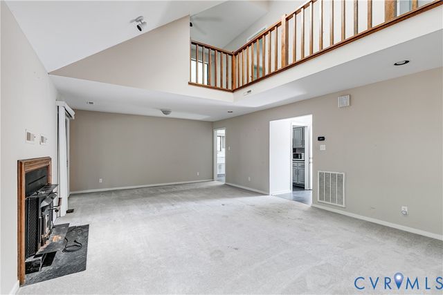 702 Gordon School Ct, North Chesterfield, VA 23236