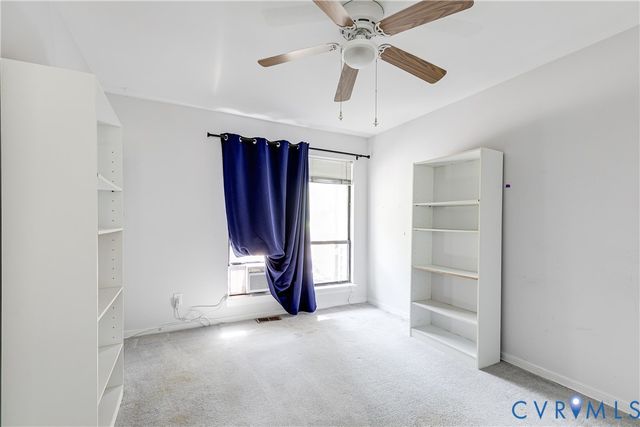 702 Gordon School Ct, North Chesterfield, VA 23236