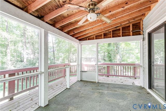 702 Gordon School Ct, North Chesterfield, VA 23236