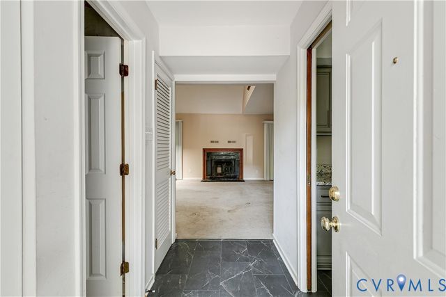 702 Gordon School Ct, North Chesterfield, VA 23236