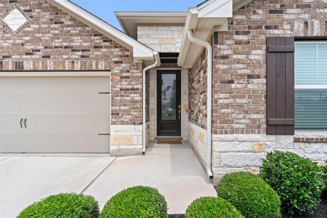 637 Cypress Forest DR, Kyle, TX 78640