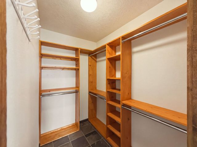 8 Avenida De La Paz, Lamy, NM 87540