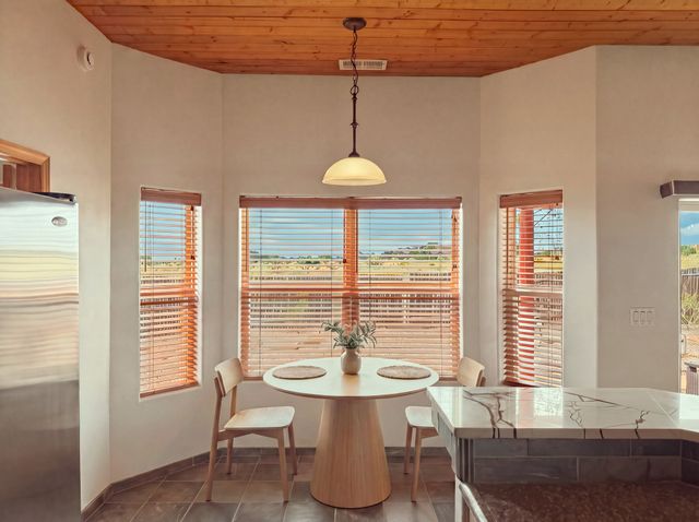 8 Avenida De La Paz, Lamy, NM 87540
