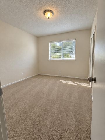 3708 Chelwood Drive NE, Albuquerque, NM 87111