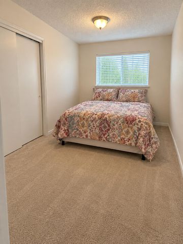 3708 Chelwood Drive NE, Albuquerque, NM 87111