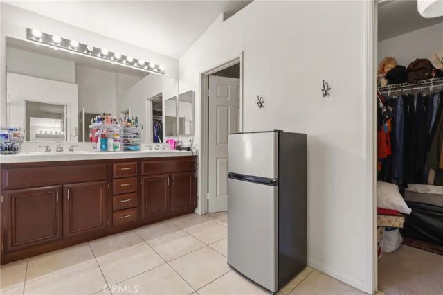 14215 Everglades Court, Canyon Country, CA 91387