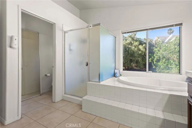 14215 Everglades Court, Canyon Country, CA 91387