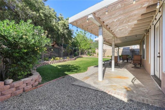 14215 Everglades Court, Canyon Country, CA 91387