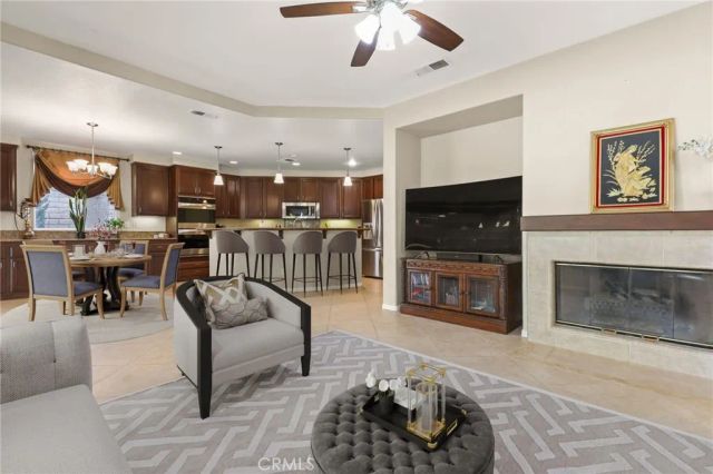 14215 Everglades Court, Canyon Country, CA 91387