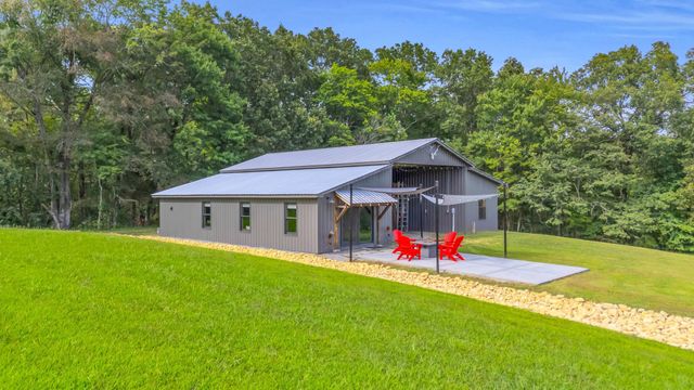 1015 Calm Water Trail, Bakewell, TN 37373