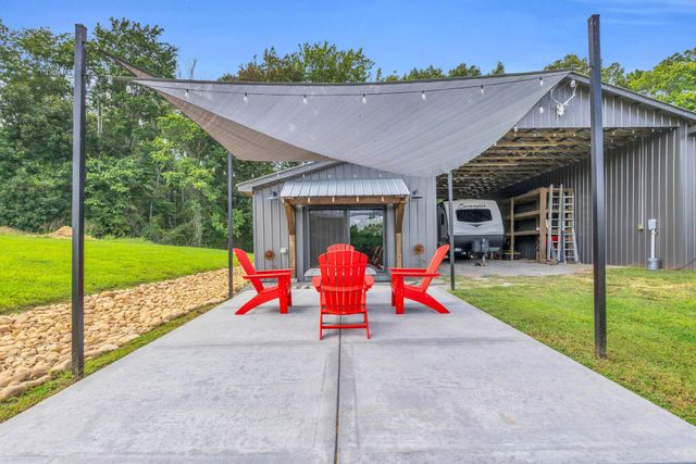 1015 Calm Water Trail, Bakewell, TN 37373